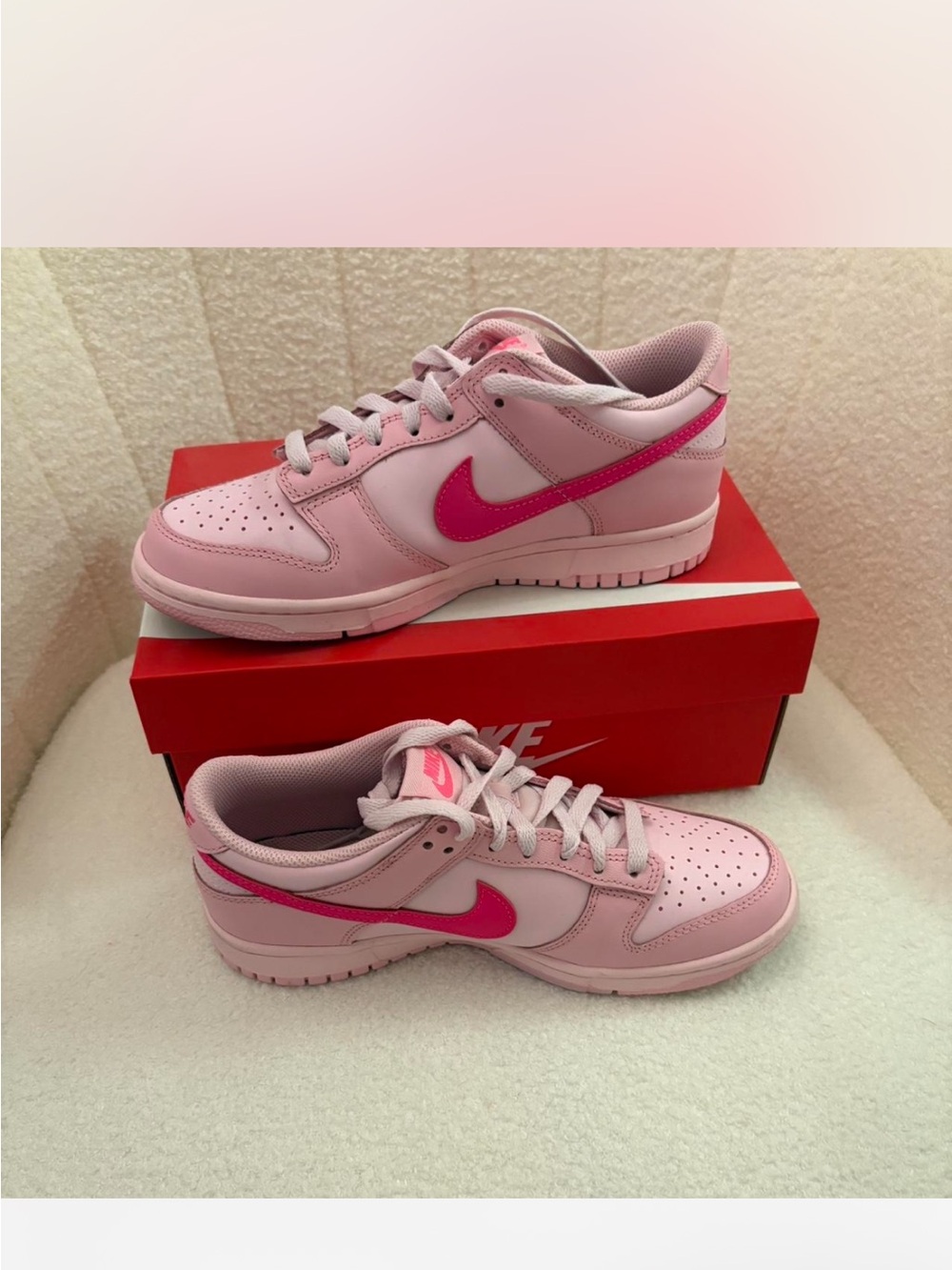 Nike Women's Light Pink Sneakers with Hot Pink Swoosh